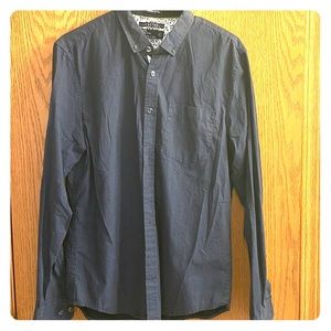 This euro slim fit (xl) is a great casual look